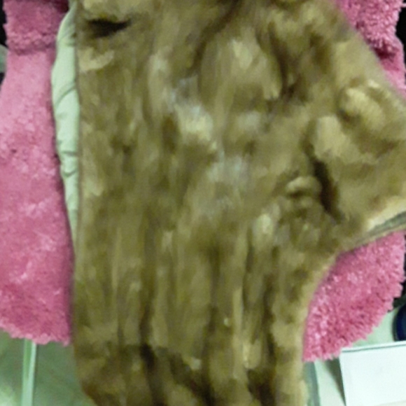 Emba pastel natural brown mink cape - Picture 10 of 14